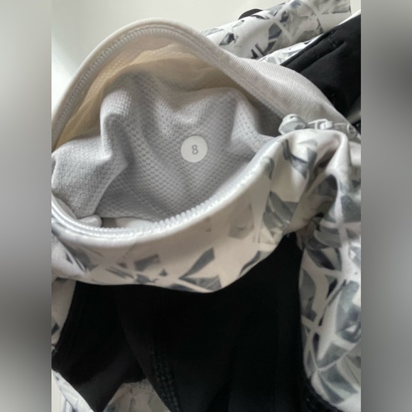 Lululemon Speed Tight II *Full-On Luxtreme - Picture 4 of 8